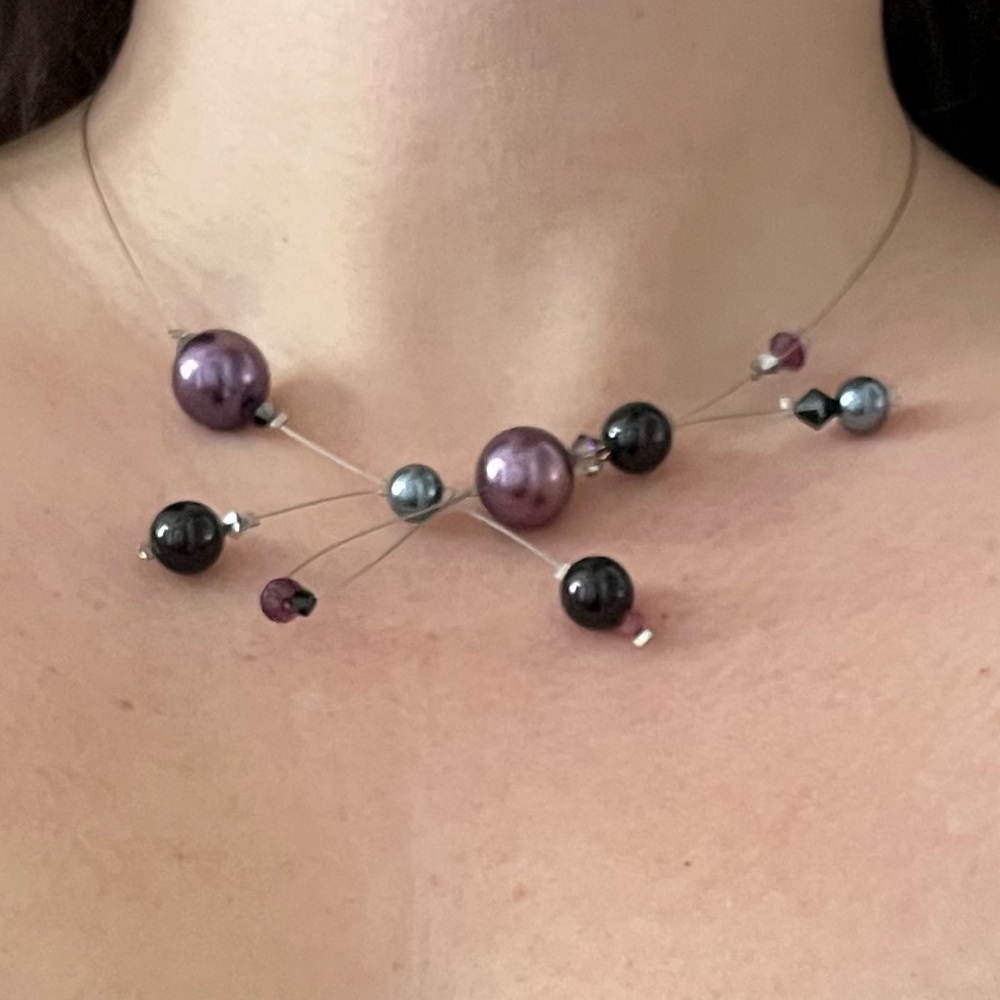 Artisan made wire necklace